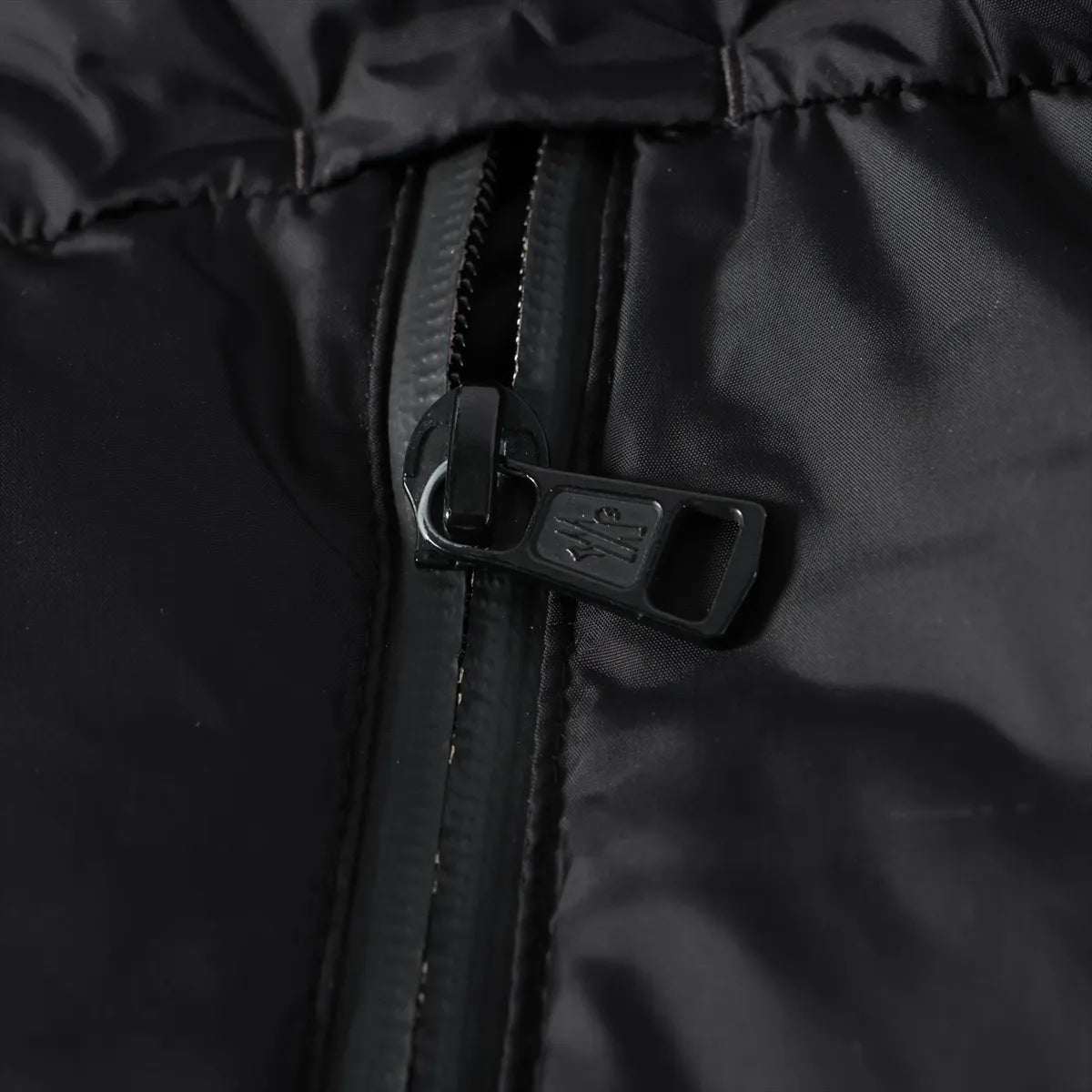 Moncler Montcla Nylon Down Jacket Black