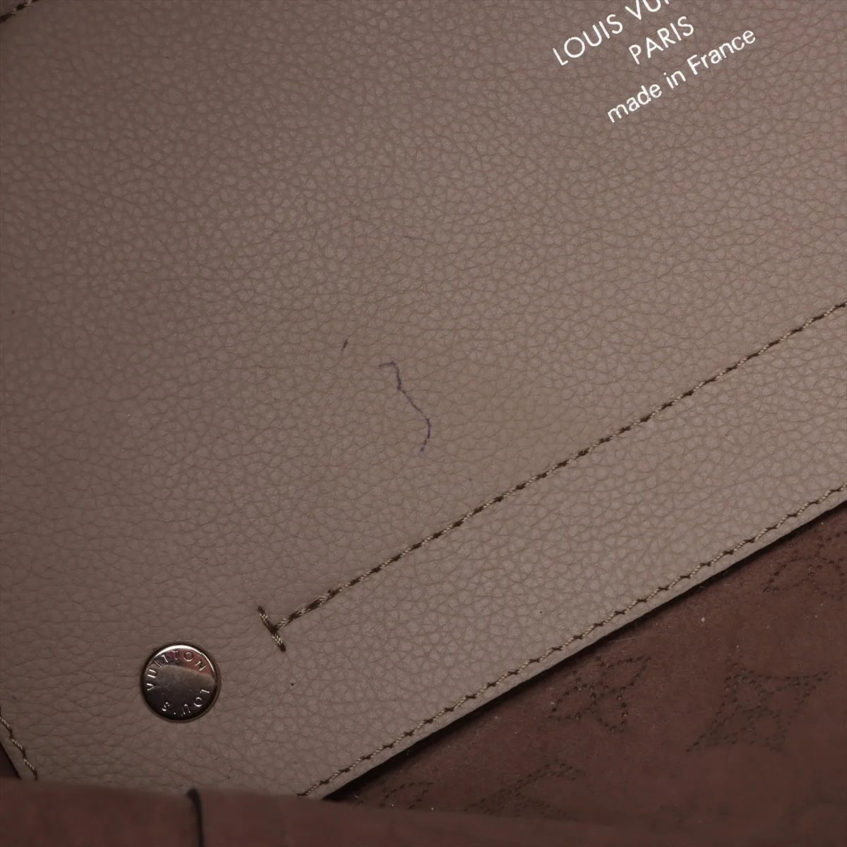Louis Vuitton Mahina Hina MM Galet