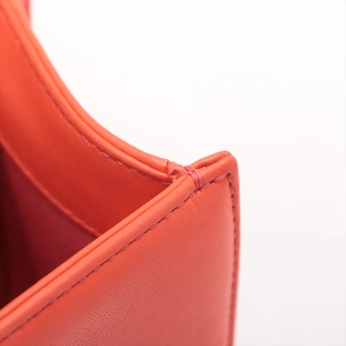 Chanel Boy Chanel 20 Chevron Small Lambskin Chain Shoulder Bag Red