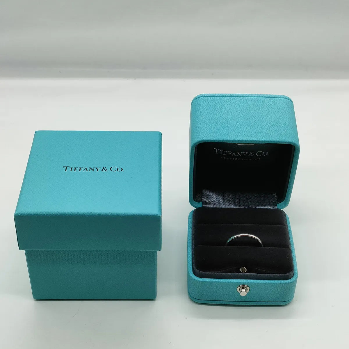 Tiffany and Co. Band Ring Platinum