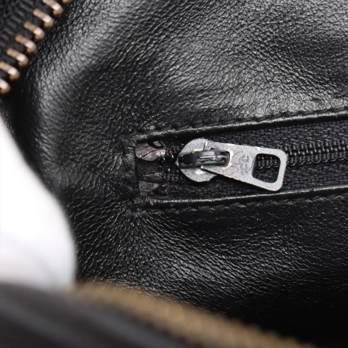 Chanel CC Logo Matelasse Lambskin Chain Shoulder Bag Black