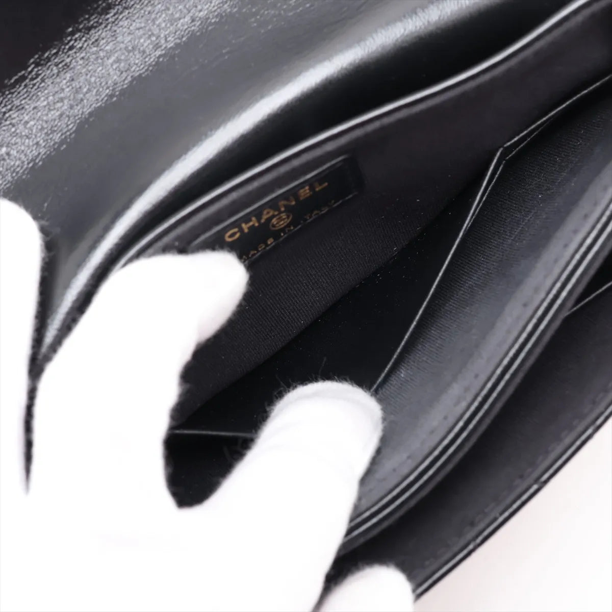 Chanel CC Logo Matelasse Lambskin Wallet on Chain Shoulder Bag Black