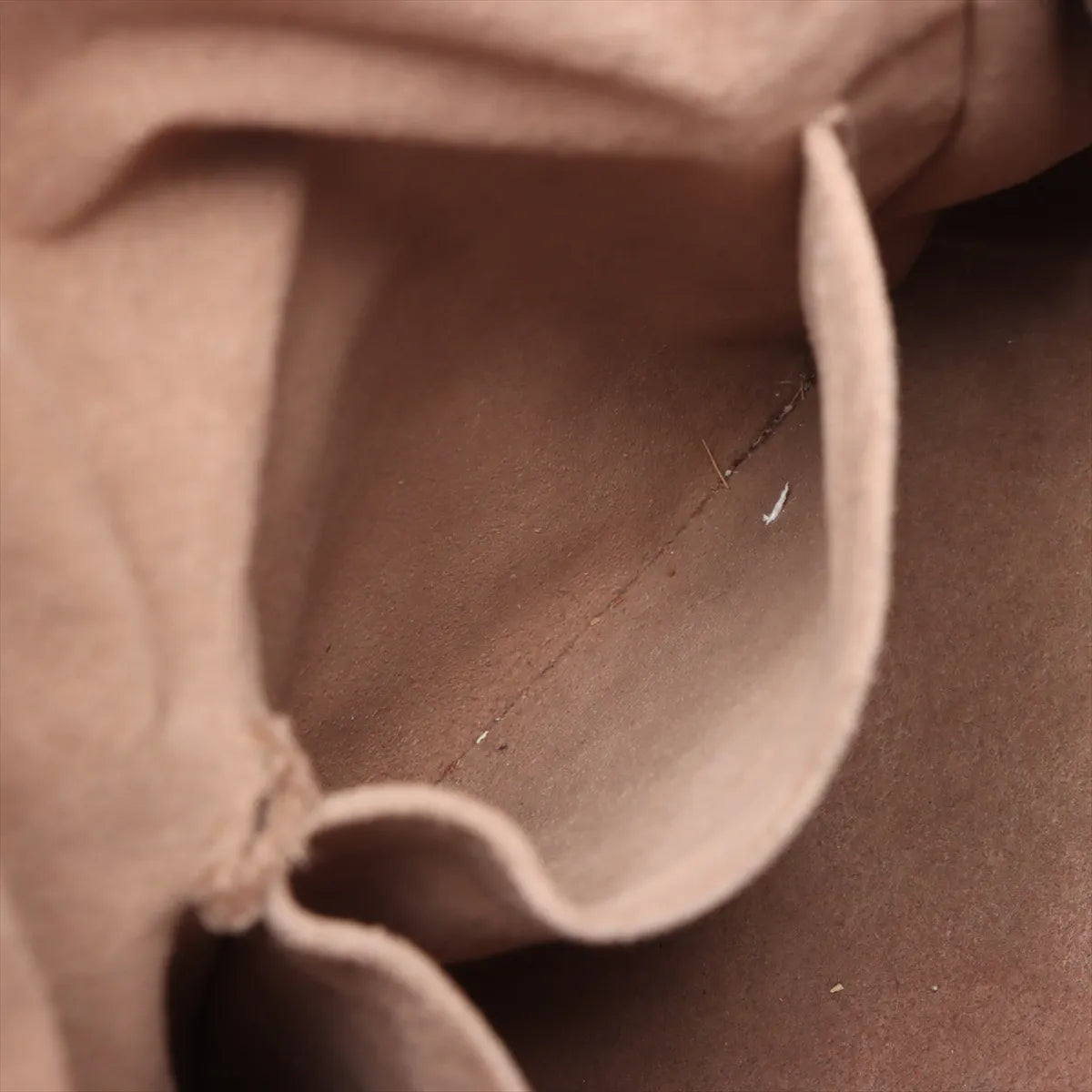 Louis Vuitton Monogram Mahina Babylone PM Beige