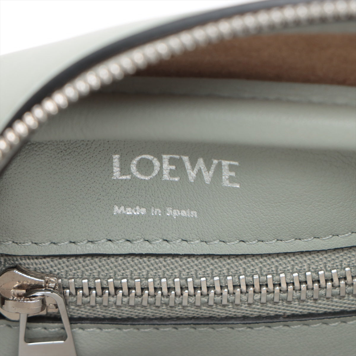 Loewe Amazona 23 Leather Two-Way Handbag Sage Green * PREORDER *