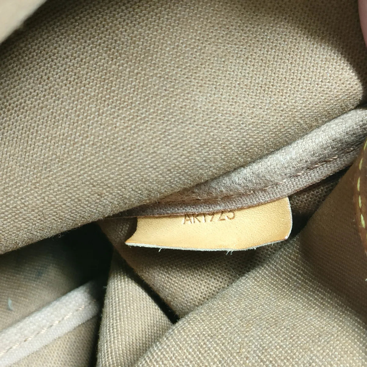 Louis Vuitton Monogram Saumur 35