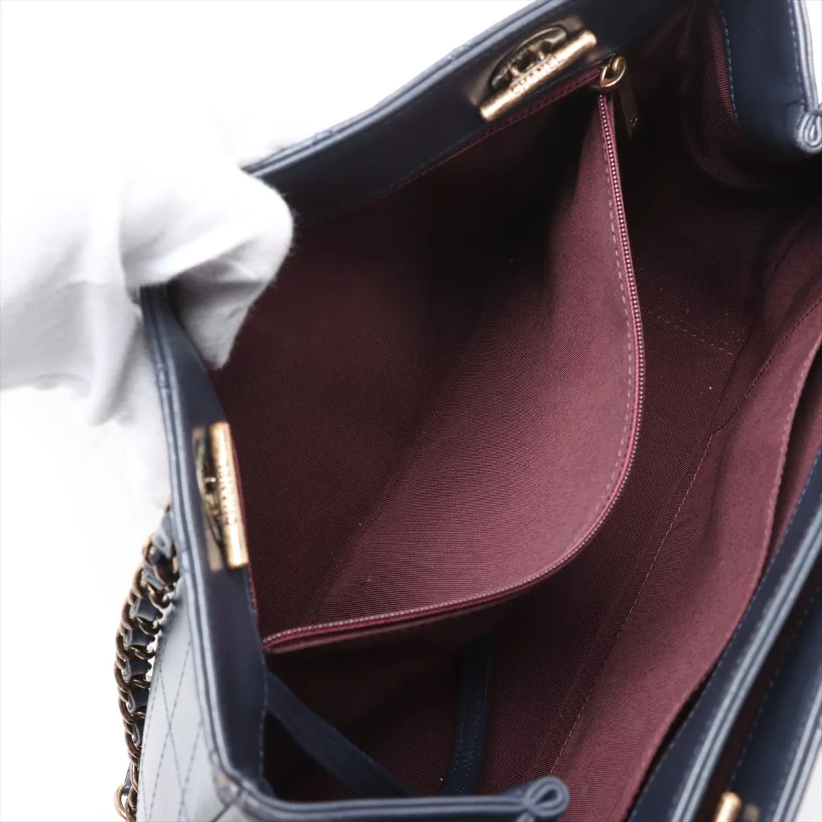 Chanel CC Logo Matelasse Leather Chain Tote Bag Navy Blue