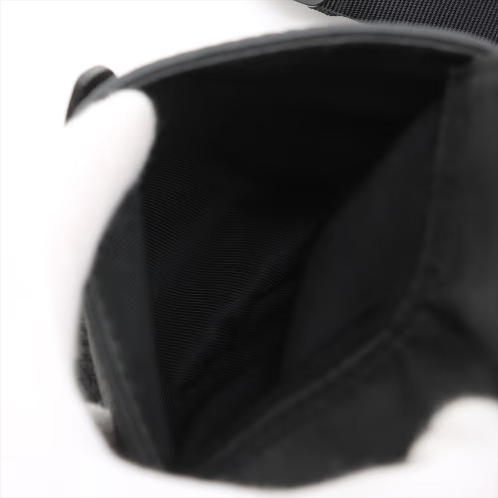Louis Vuitton Monogram Taurillon Christopher PM Black