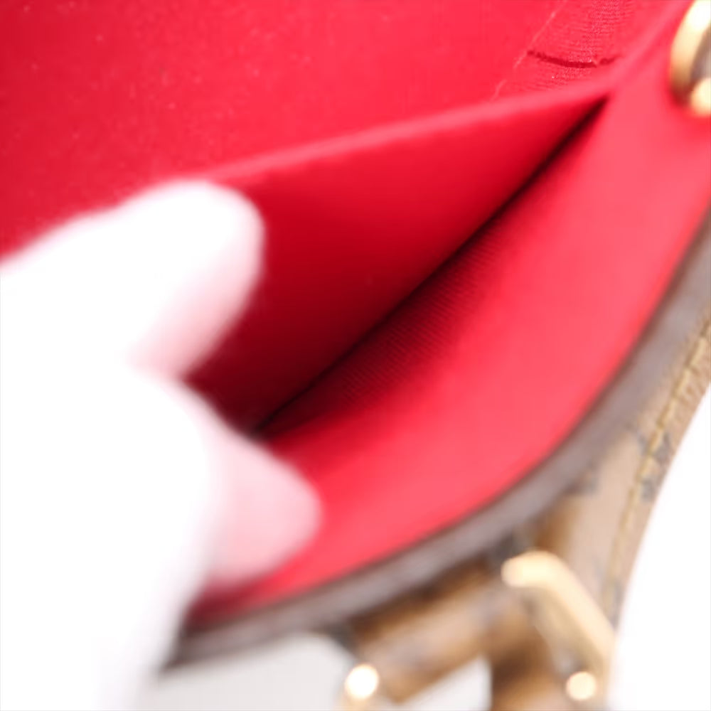 Louis Vuitton Monogram Giant Reverse On the Go PM