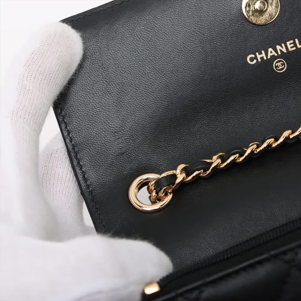 Chanel CC Logo Playings Cards Matelasse Lambskin Single Flap Single Chain Bag Black
