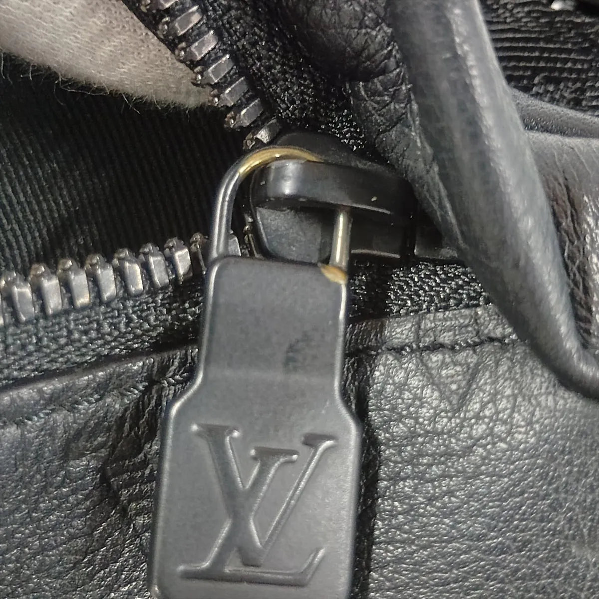 Louis Vuitton Monogram Shadow Discovery Bumbag PM