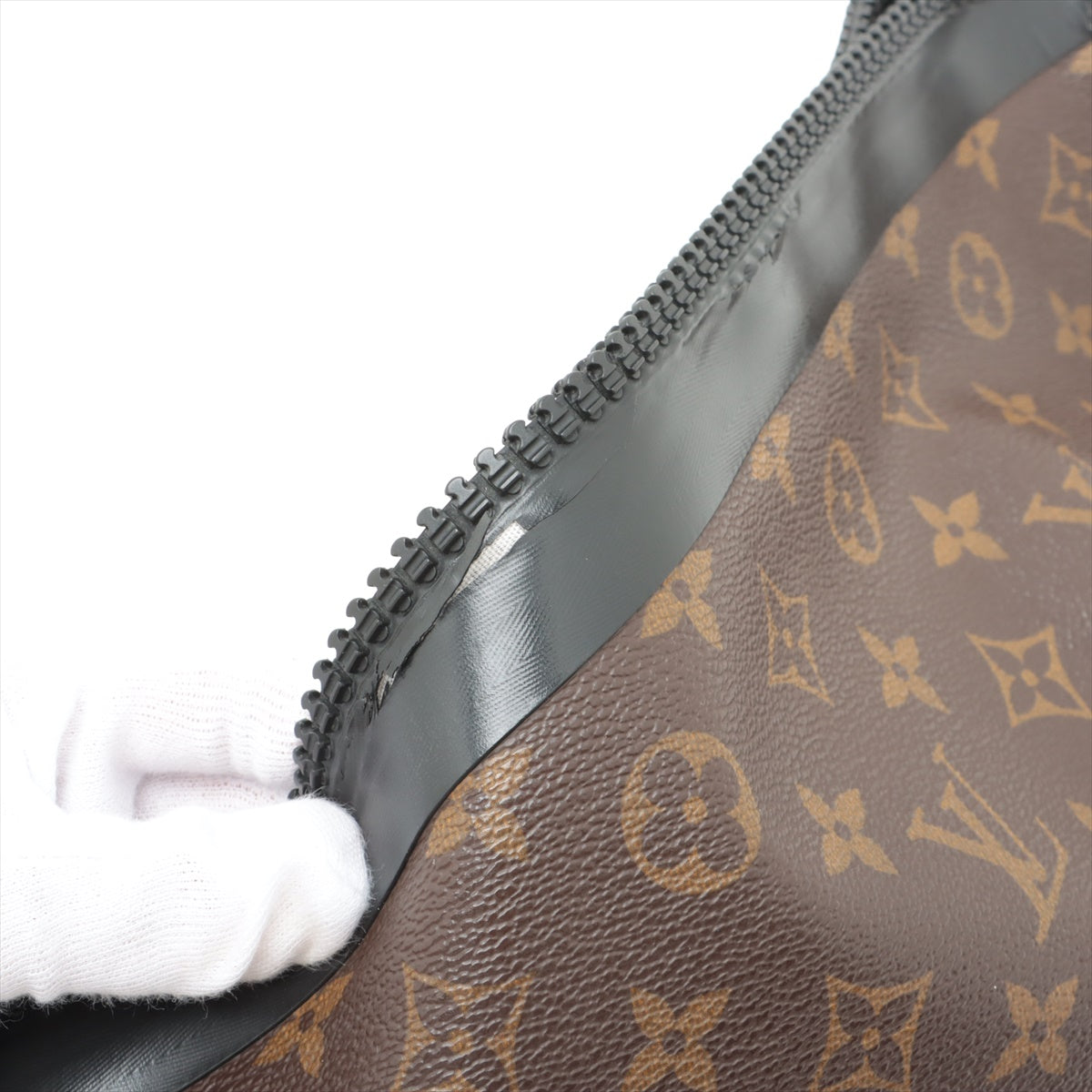 Louis Vuitton Monogram Waterproof Voyage Messenger Bag