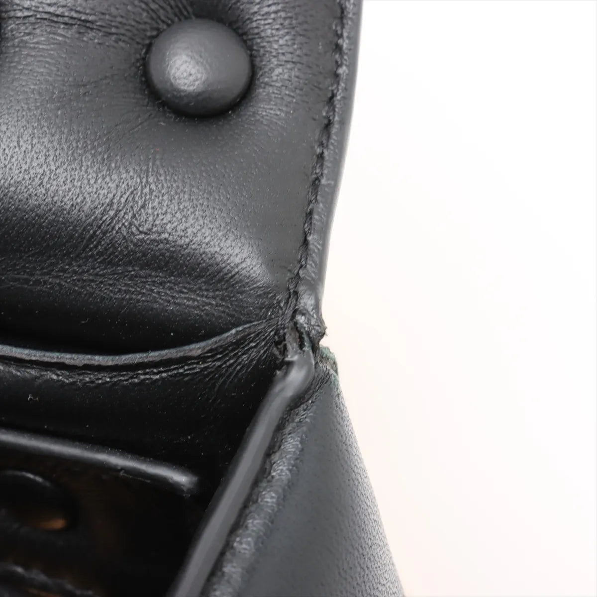 Bottega Veneta Maxi Intrecciato Padded Cassette Leather Chain Shoulder Bag Black