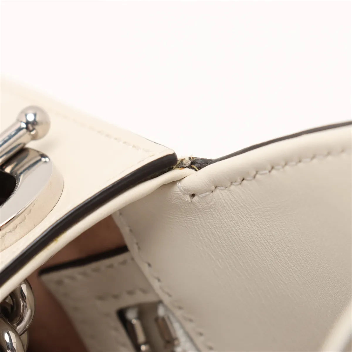 Gucci Petit GG Leather Shoulder Bag Beige