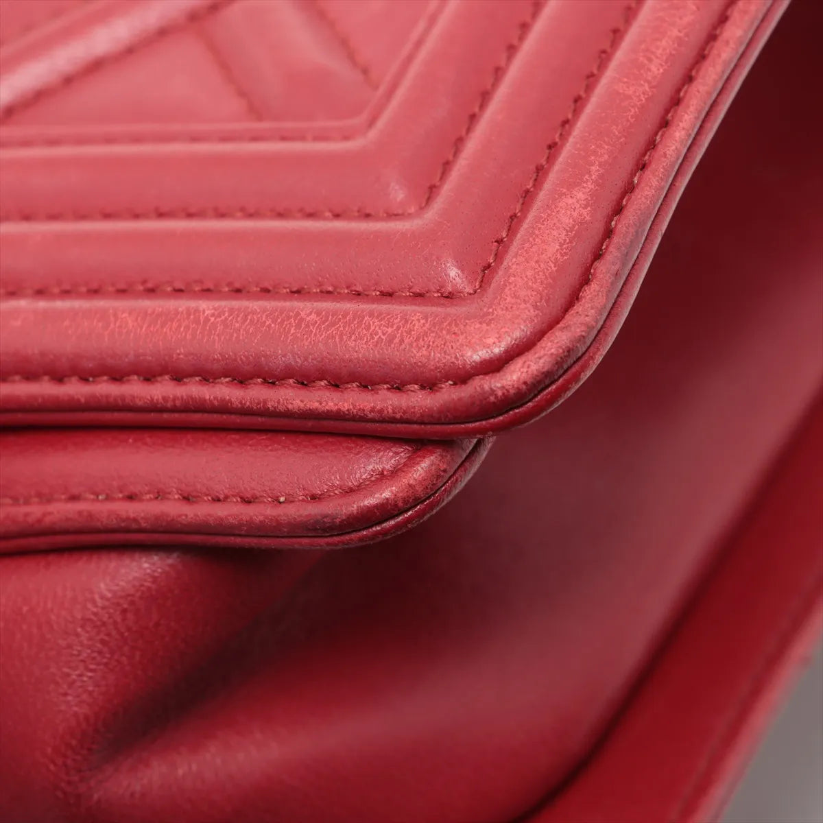 Chanel Boy Chanel 25 Lambskin Chain Shoulder Bag Red