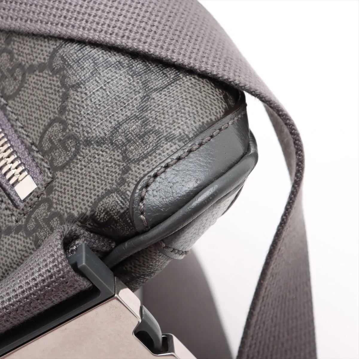 Gucci GG Supreme Leather Sling Belt Bag Gray