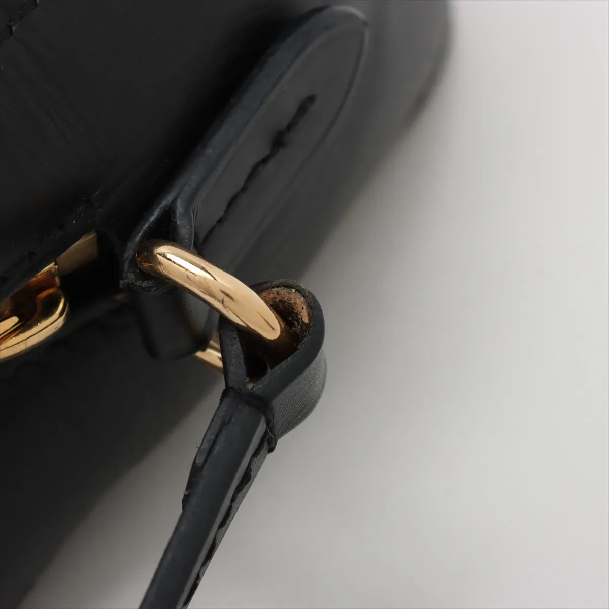 Louis Vuitton Monogram Saintonge