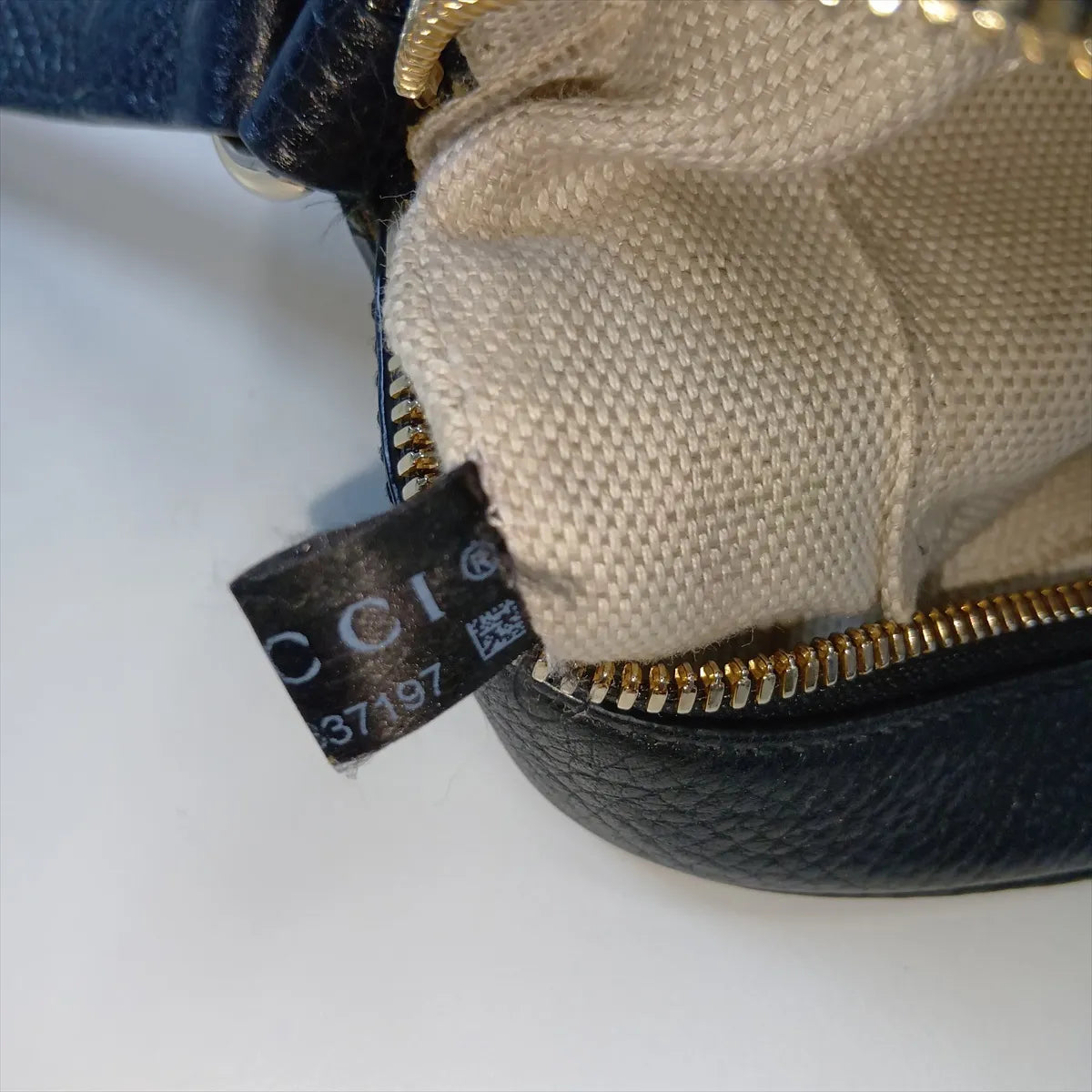 Gucci Soho Leather Shoulder Bag Black