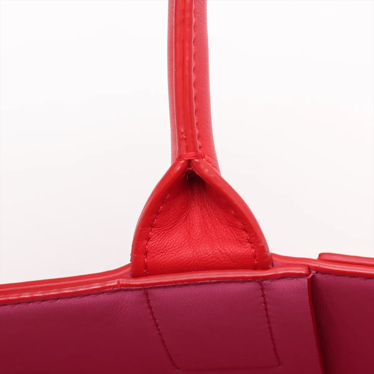 Bottega Veneta Maxi Intrecciato The Arco Tote Bag Red