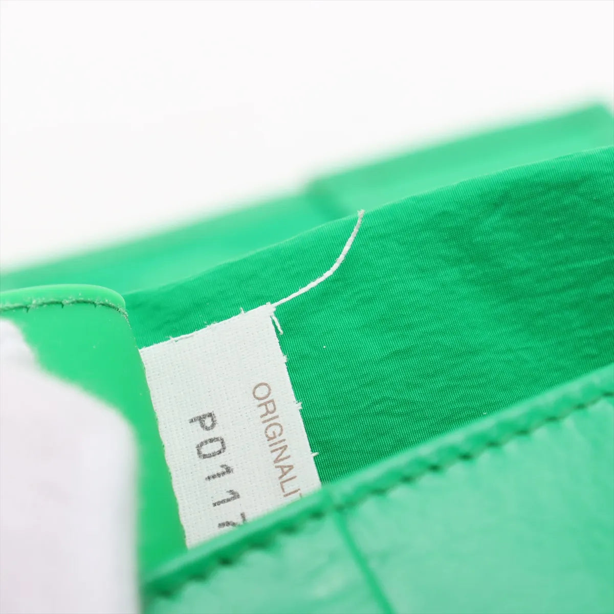 Bottega Veneta Maxi Intrecciato Candy Cassette Leather Shoulder Bag Green