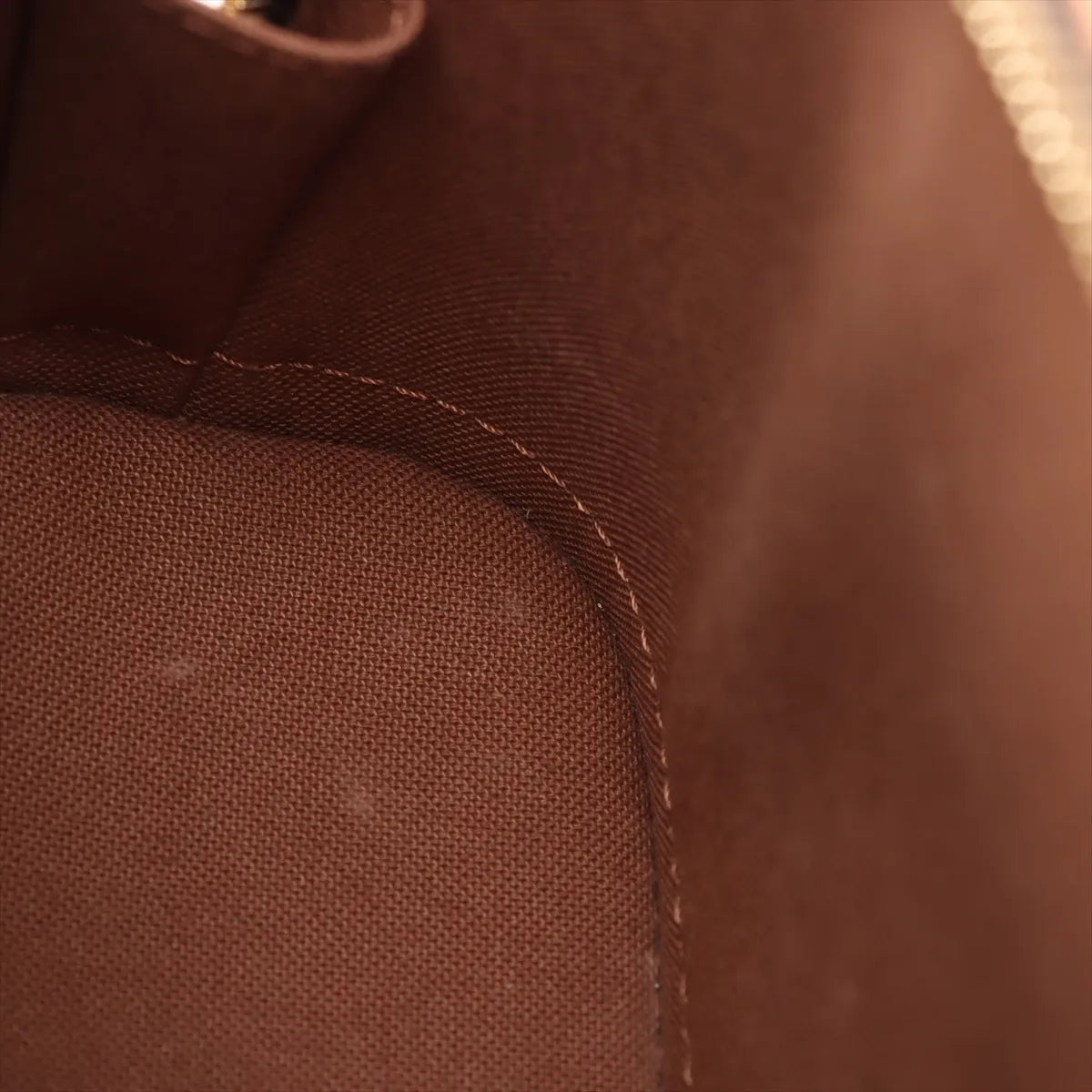 Louis Vuitton Monogram Alma BB