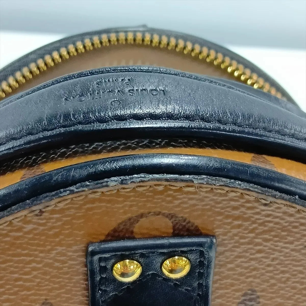 Louis Vuitton Monogram Reverse Mini Boite Chapeau
