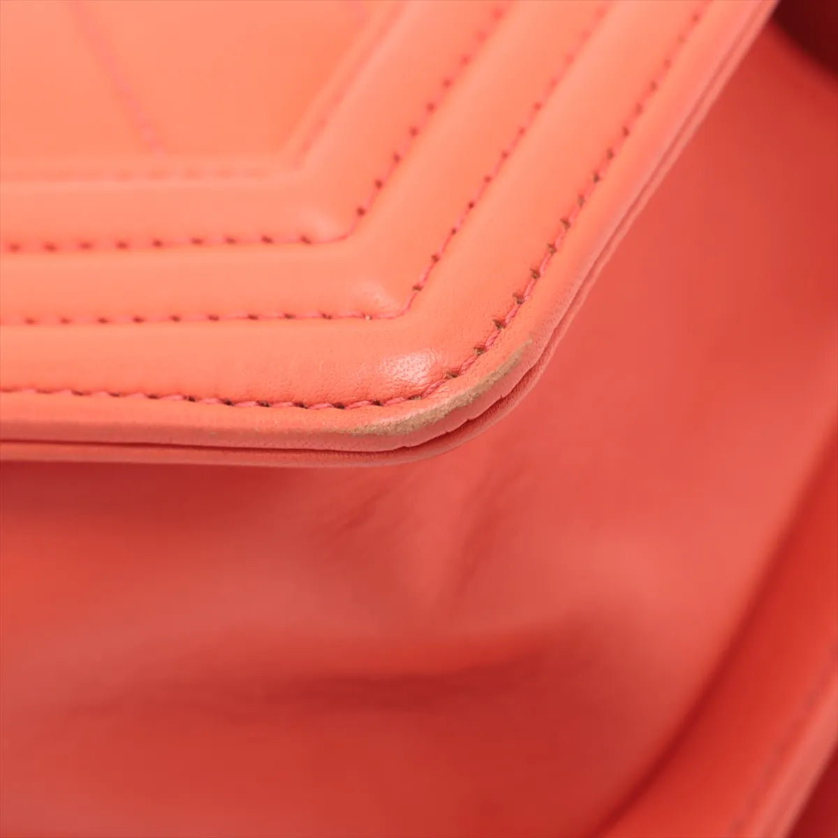 Chanel Boy Chanel 20 Chevron Small Lambskin Chain Shoulder Bag Red