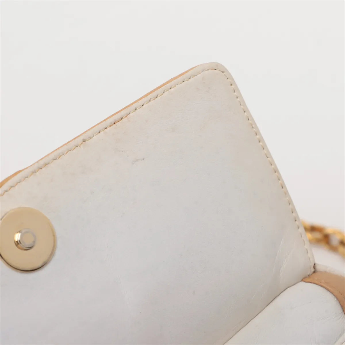 Chanel CC Logo Lambskin Chain Shoulder Bag White