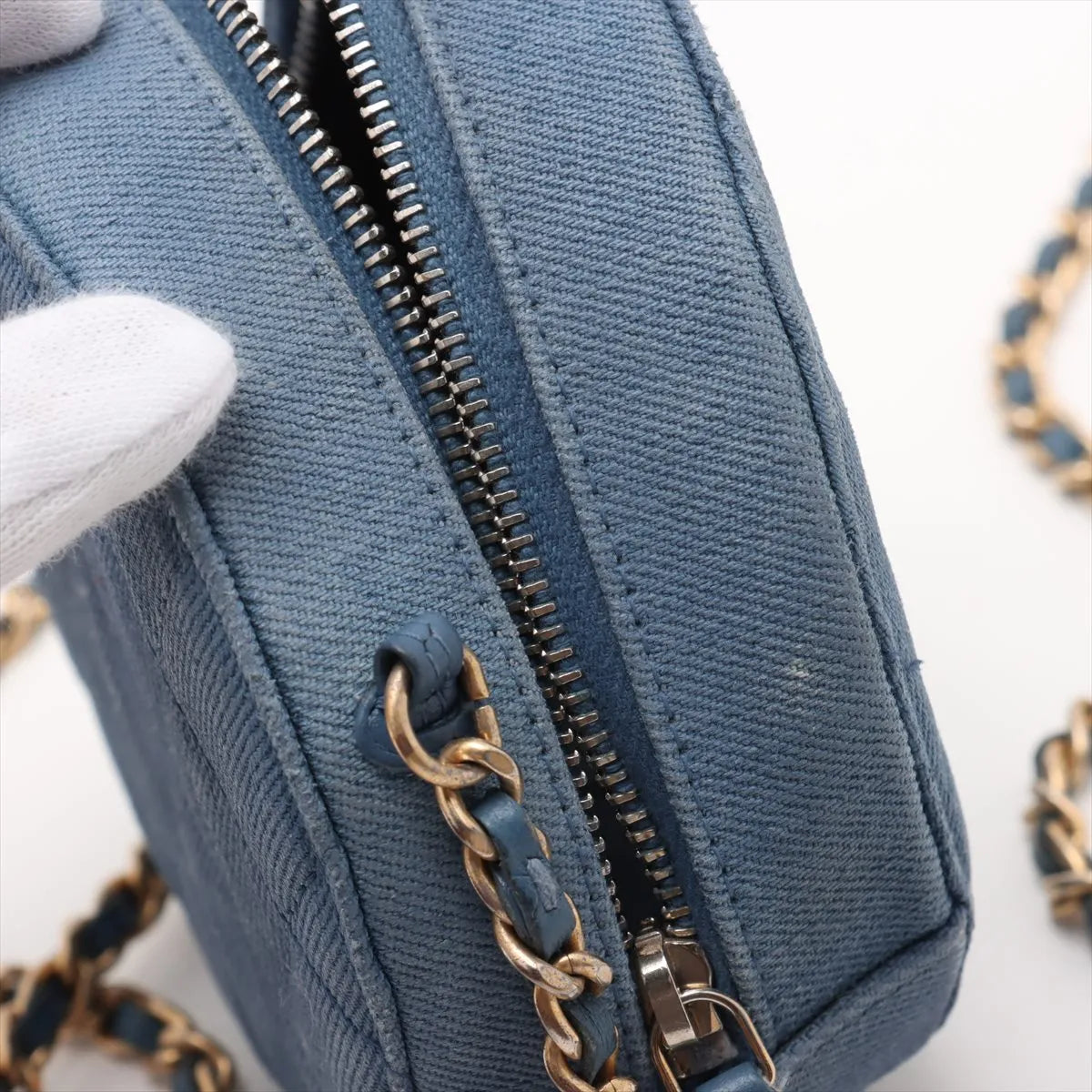 High Quality Chanel CC Logo Matelasse Denim Chain Round Shoulder Bag Blue