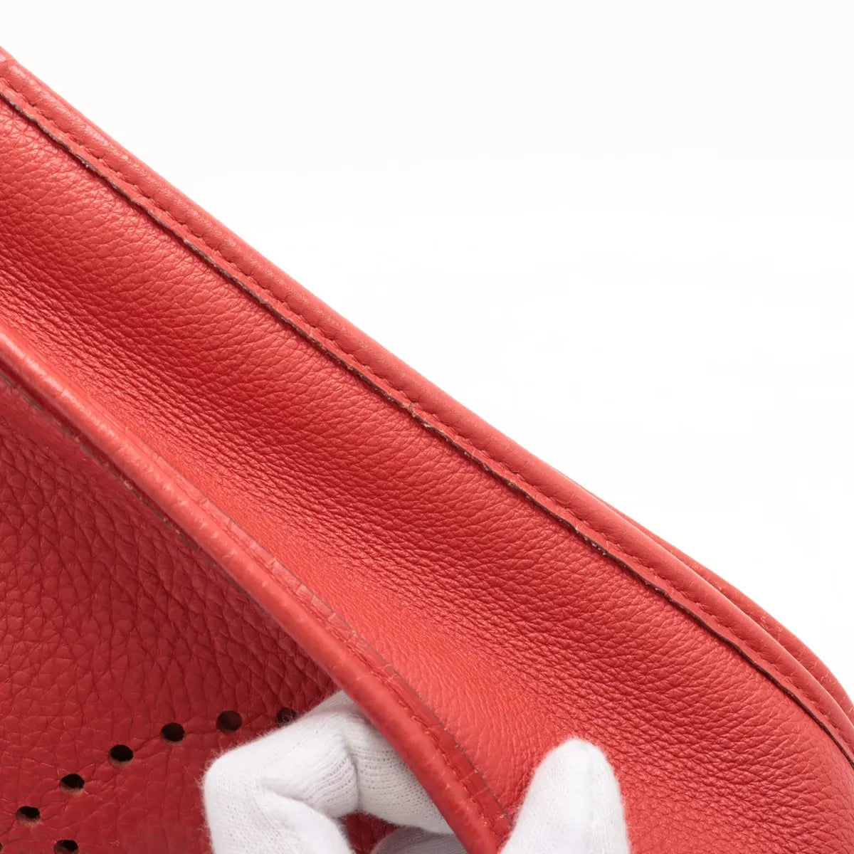 Hermès Evelyn II PM Taurillon Clemence Red
