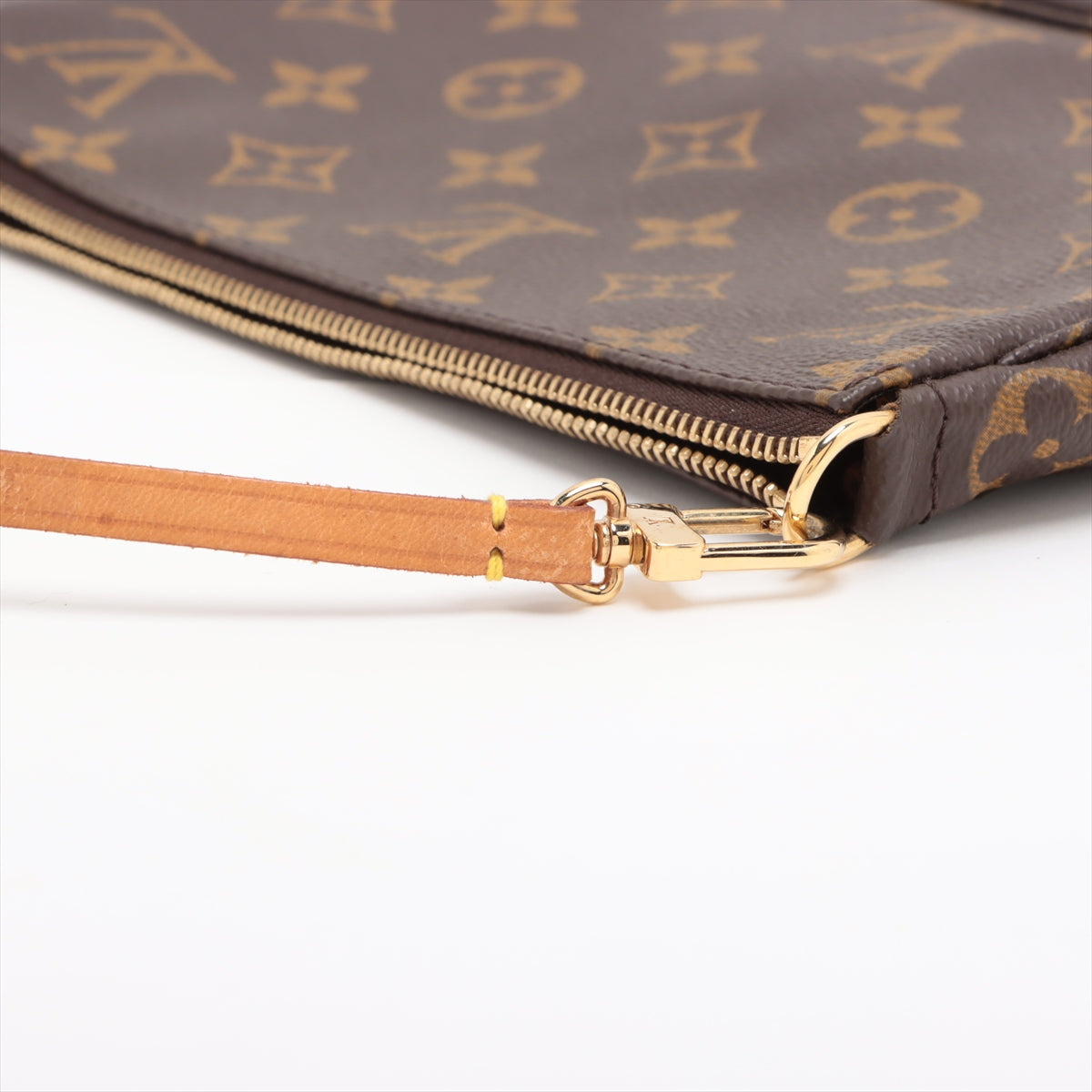 Best Authentic Louis Vuitton Monogram Pochette Accessoires