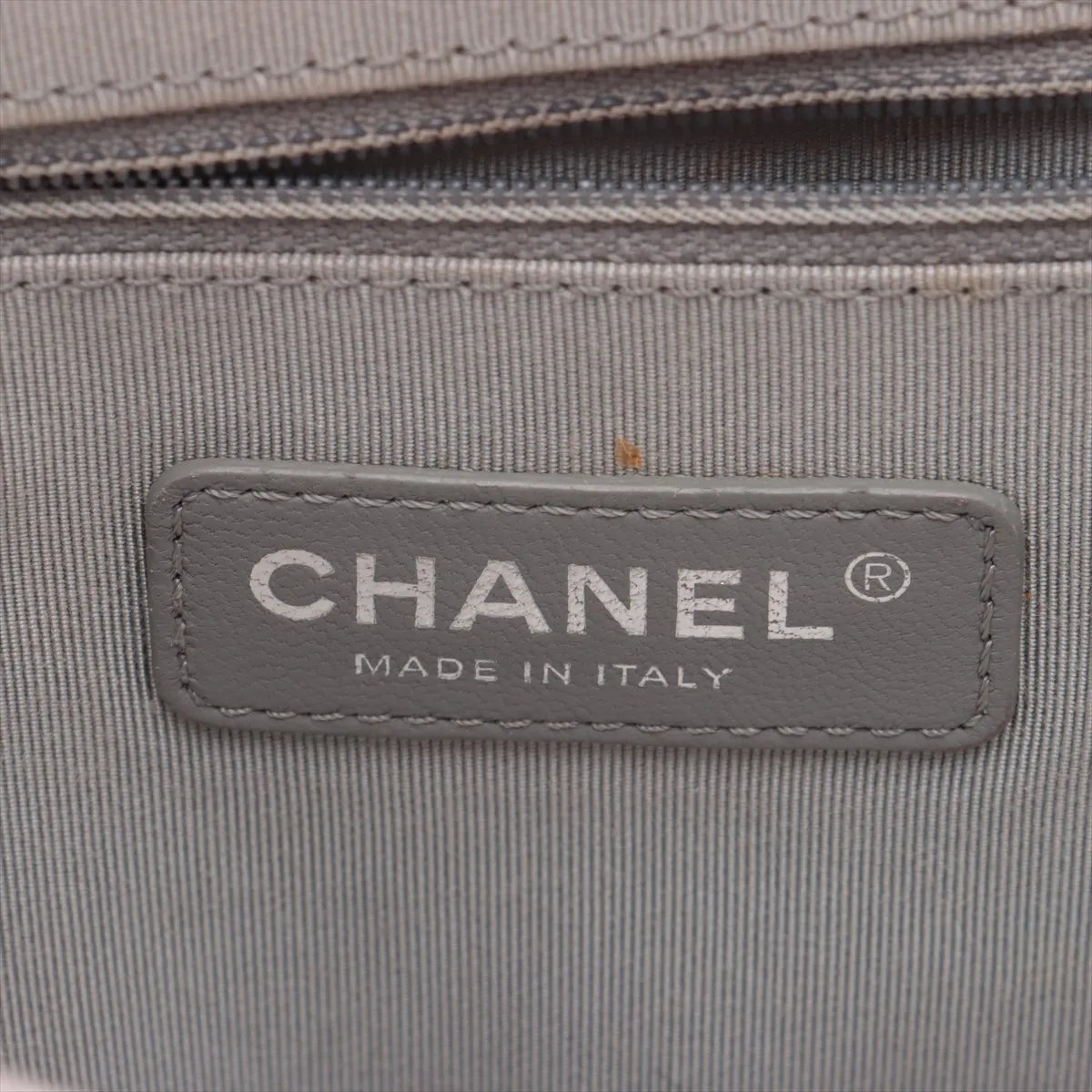 Chanel CC Logo Vintage Calfskin Chain Shoulder Bag Red