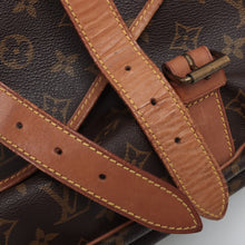 Load image into Gallery viewer, Second Hand Louis Vuitton Monogram Saumur 43