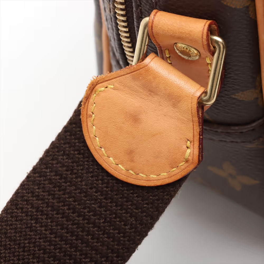 Louis Vuitton Monogram Reporter PM