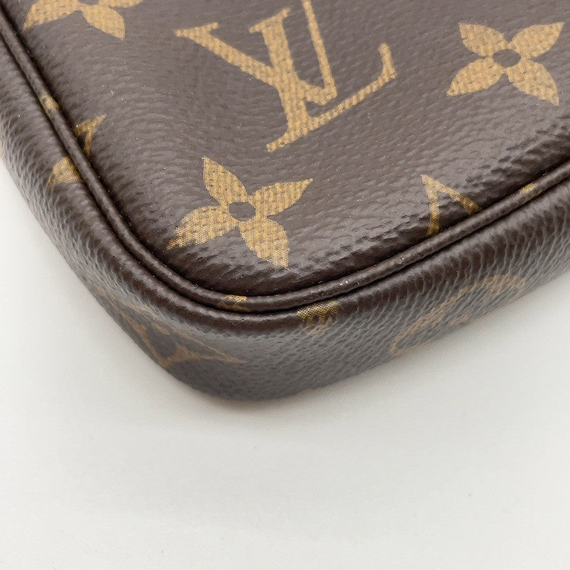 Louis Vuitton Monogram Mini Pochette Accessoires