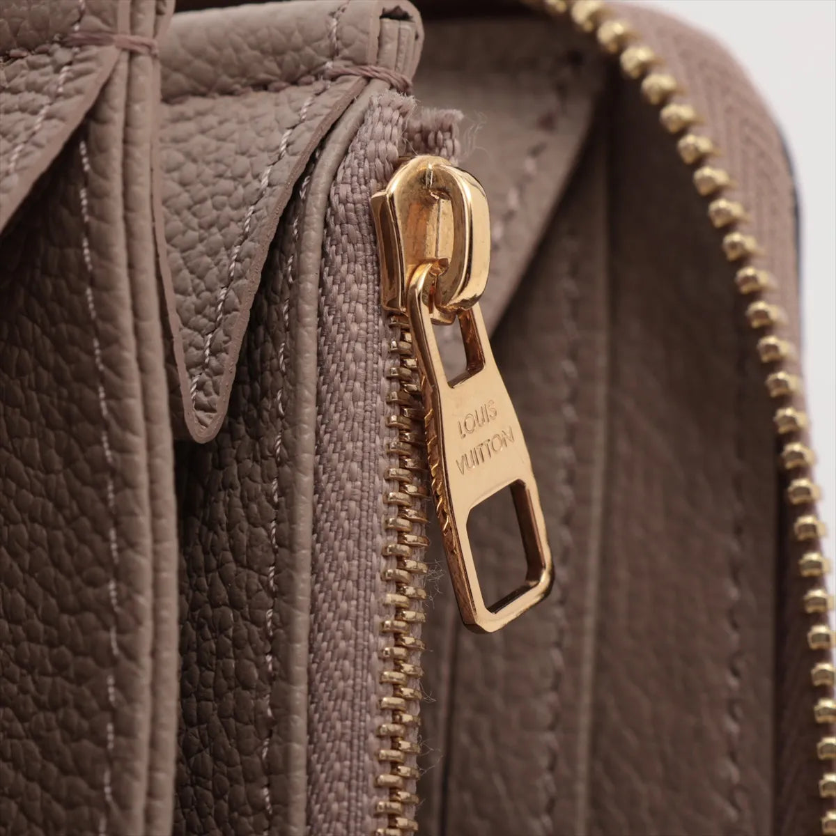 Louis Vuitton Monogram Empreinte Zippy Wallet Tourterelle