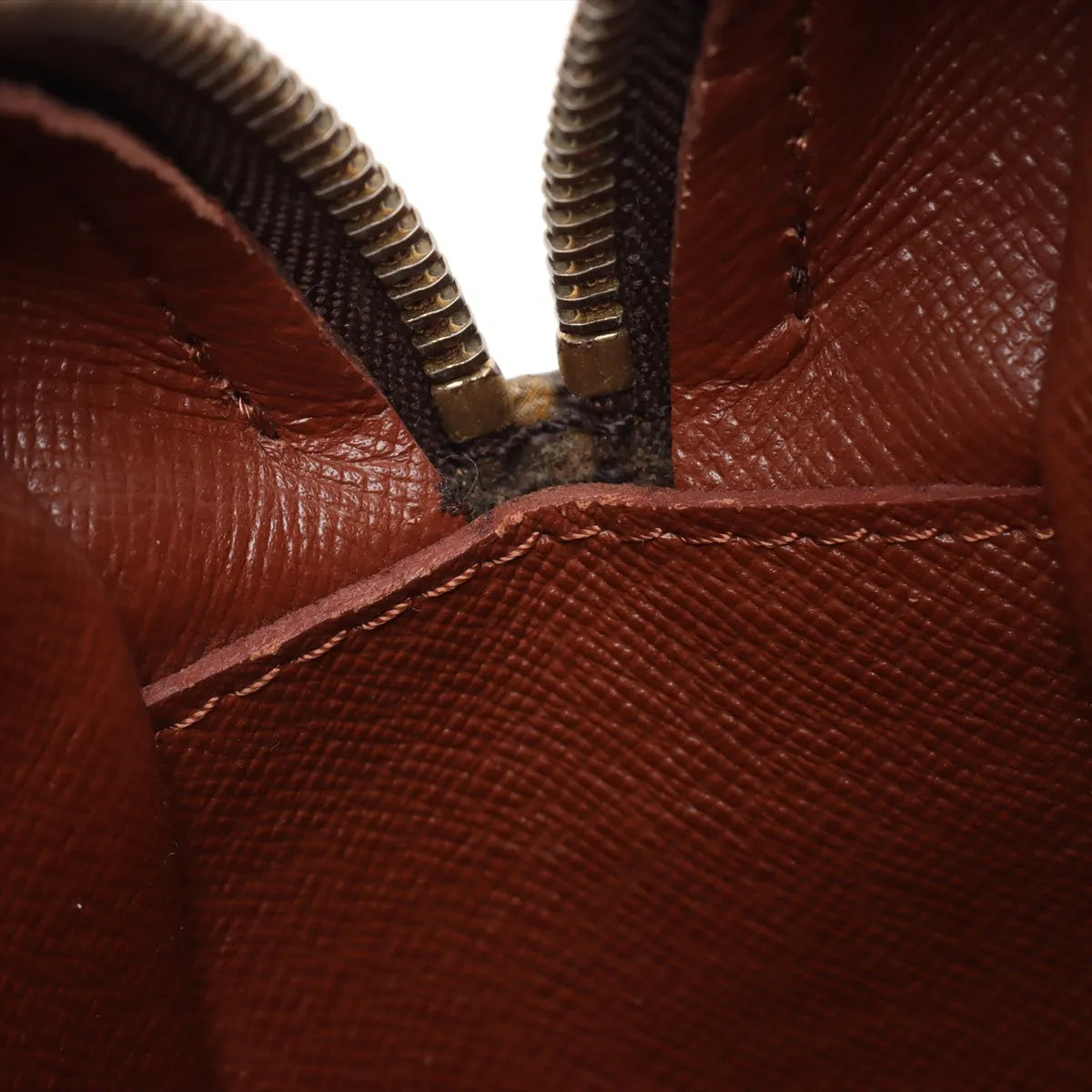 Louis Vuitton Monogram Nile Messenger Bag