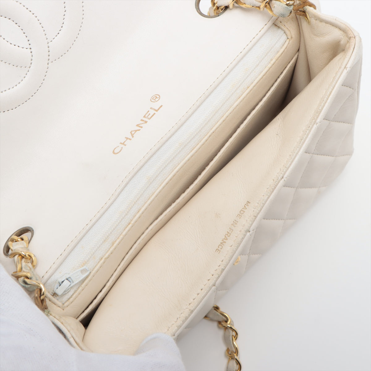 Chanel Matelasse Lambskin Single Flap Single Chain Bag White