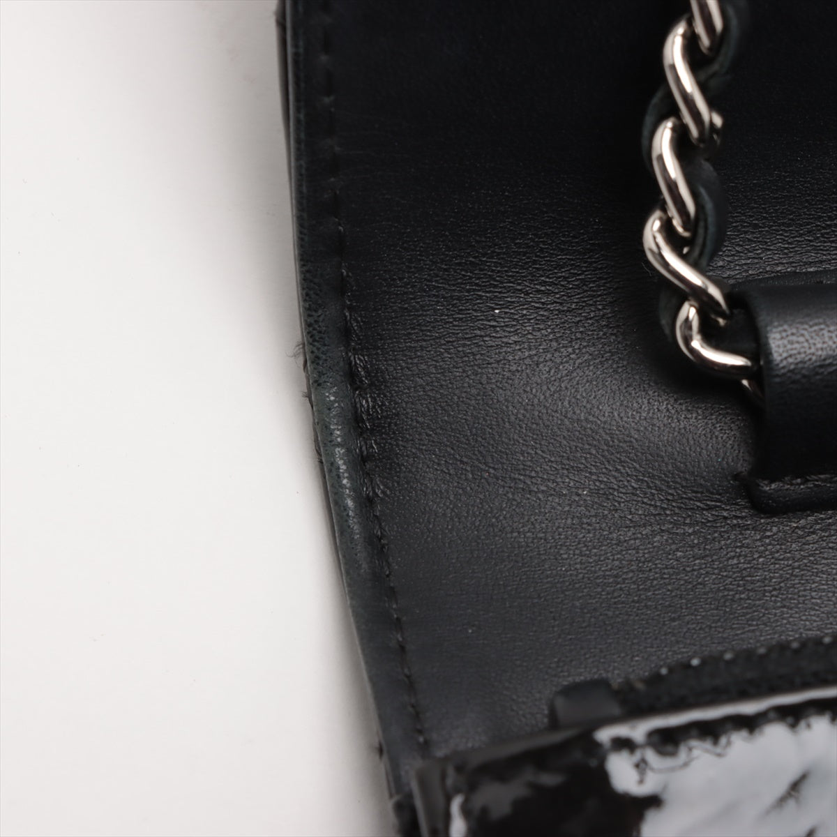 Chanel CC Logo Matelasse Patent Leather Chain Wallet Black * PREORDER *