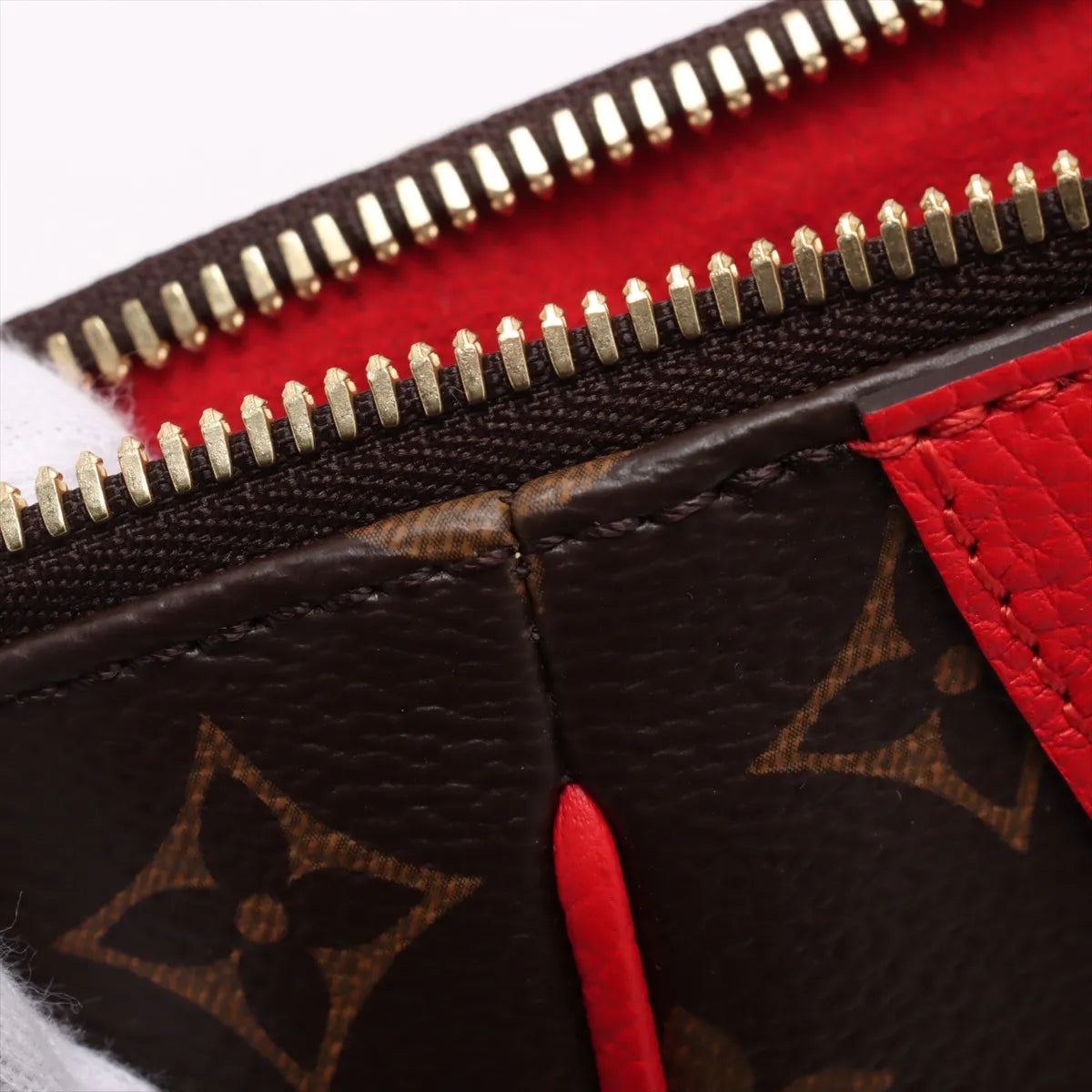 Louis Vuitton Monogram Estrela MM Cerise