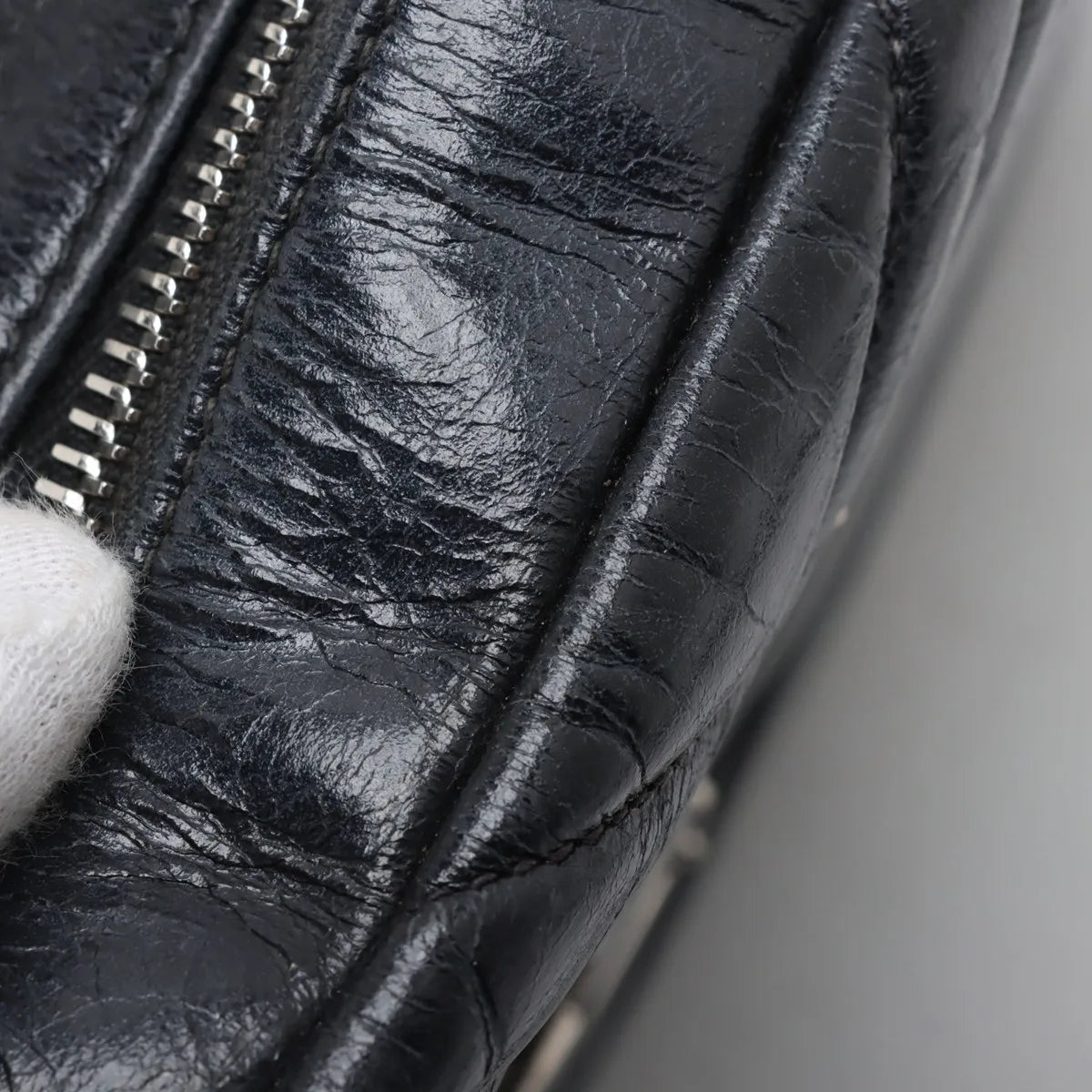 Saint Laurent Paris Lou Camera Bag Black