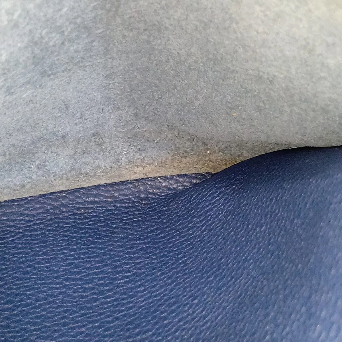 Hermes Halzan 31 Taurillon Clemence Blue Sapphire