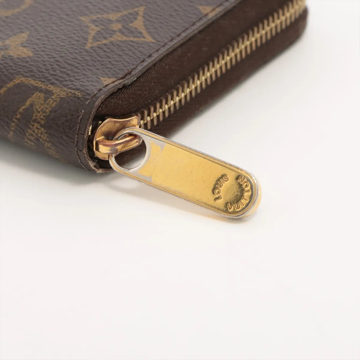 Louis Vuitton Monogram Zippy Wallet