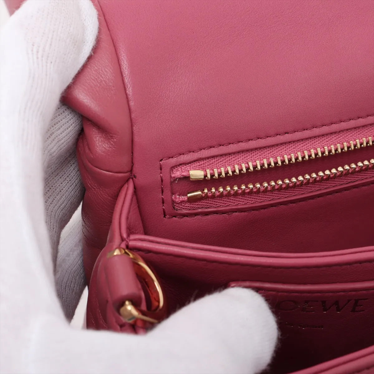 Loewe Puffer Leather Chain Shoulder Bag Pink