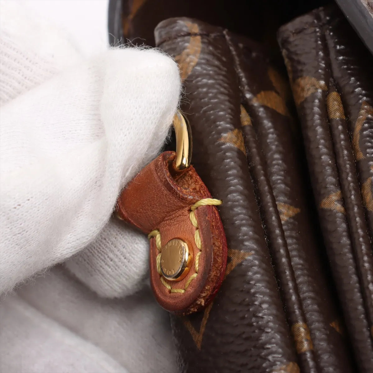 Louis Vuitton Monogram Pochette Métis MM