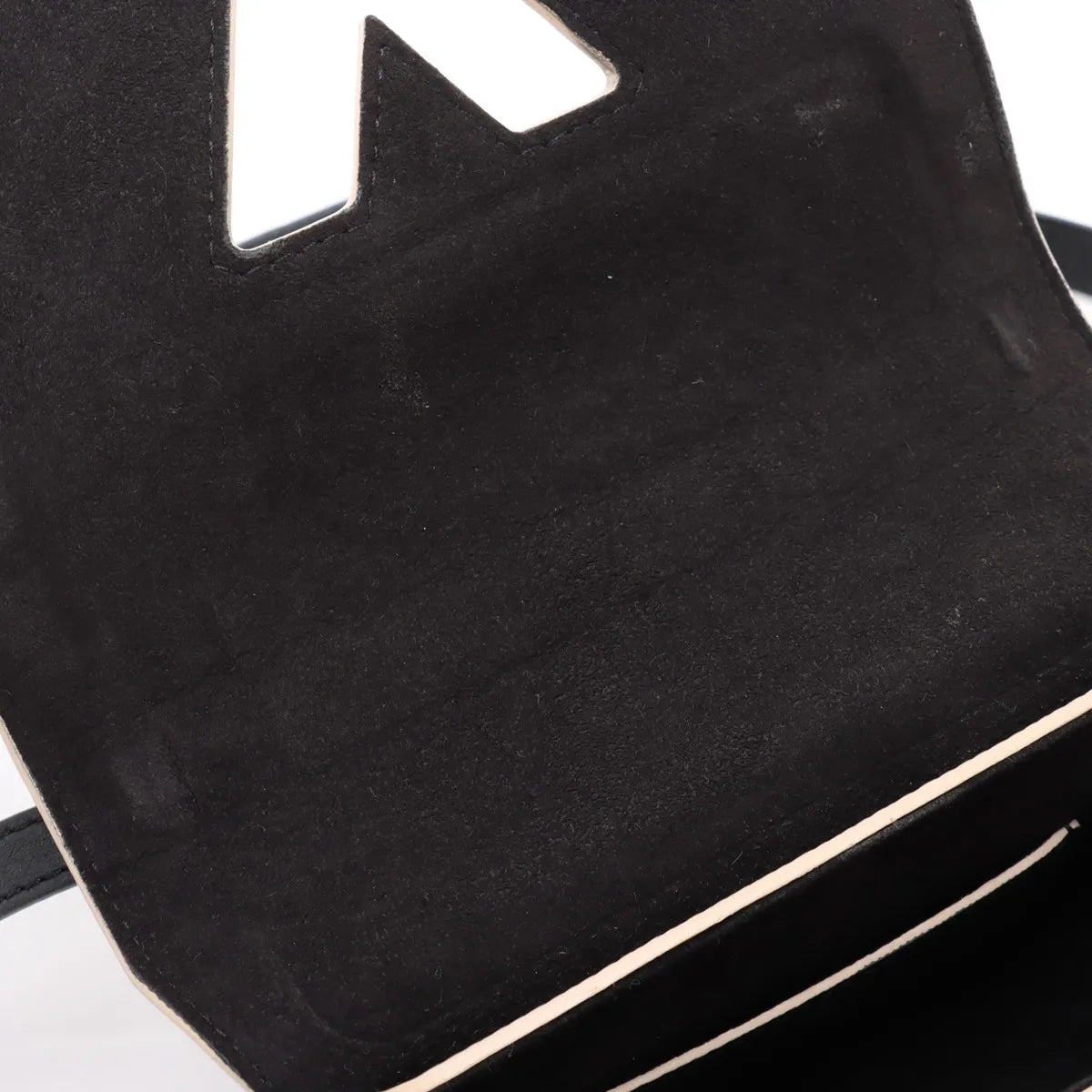 Louis Vuitton Epi Twist World Tour MM Black