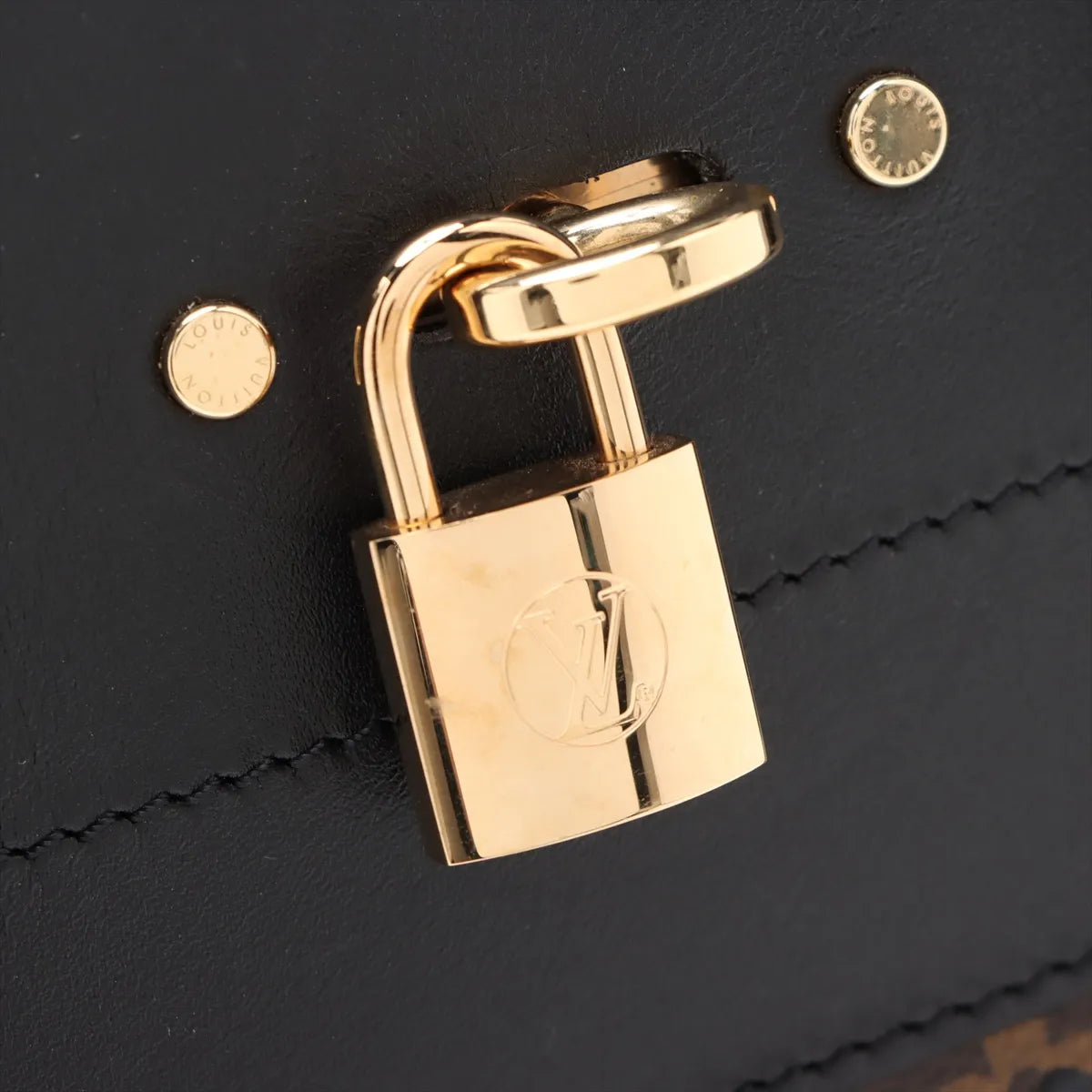 Louis Vuitton Monogram City Steamer MM