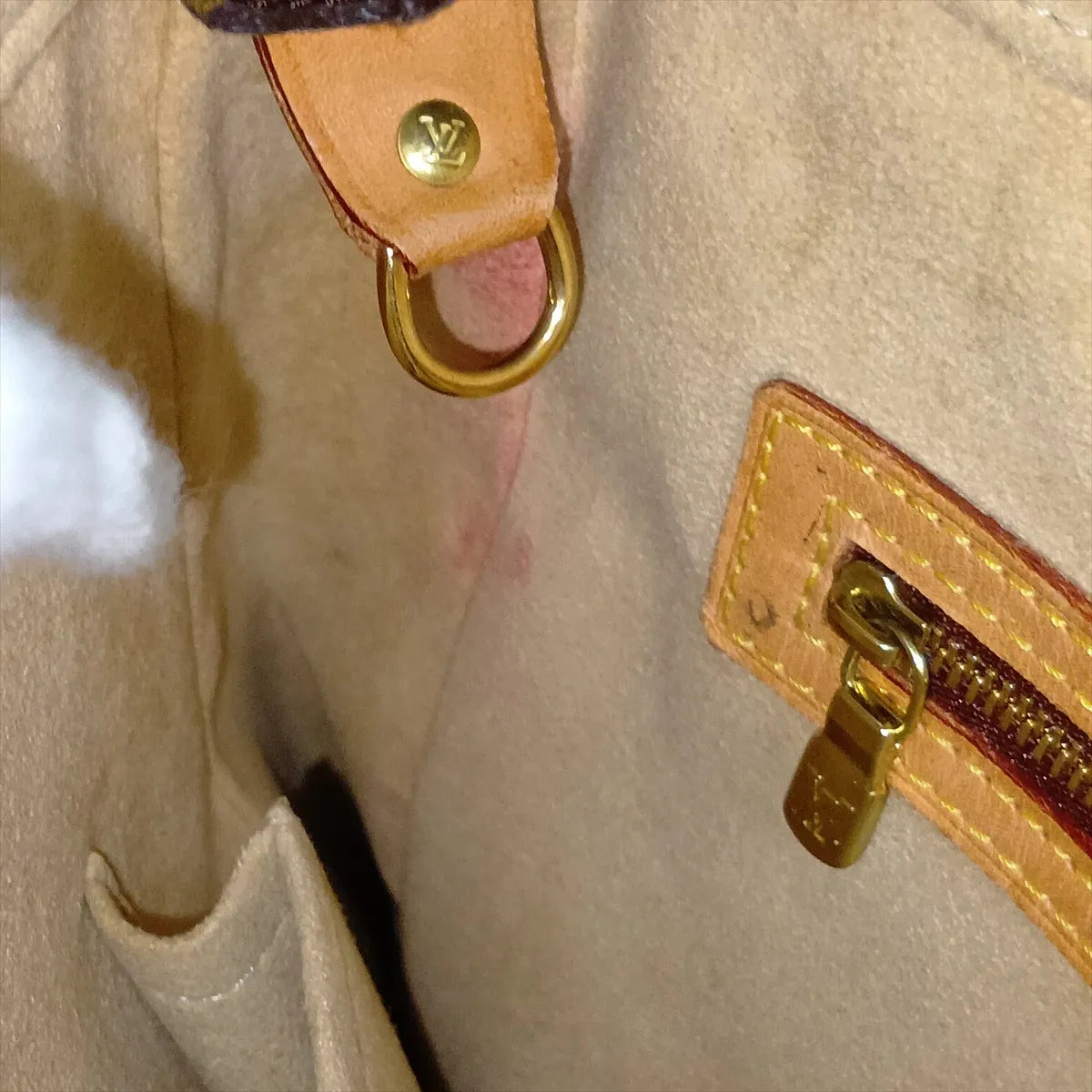 Louis Vuitton Monogram Looping GM