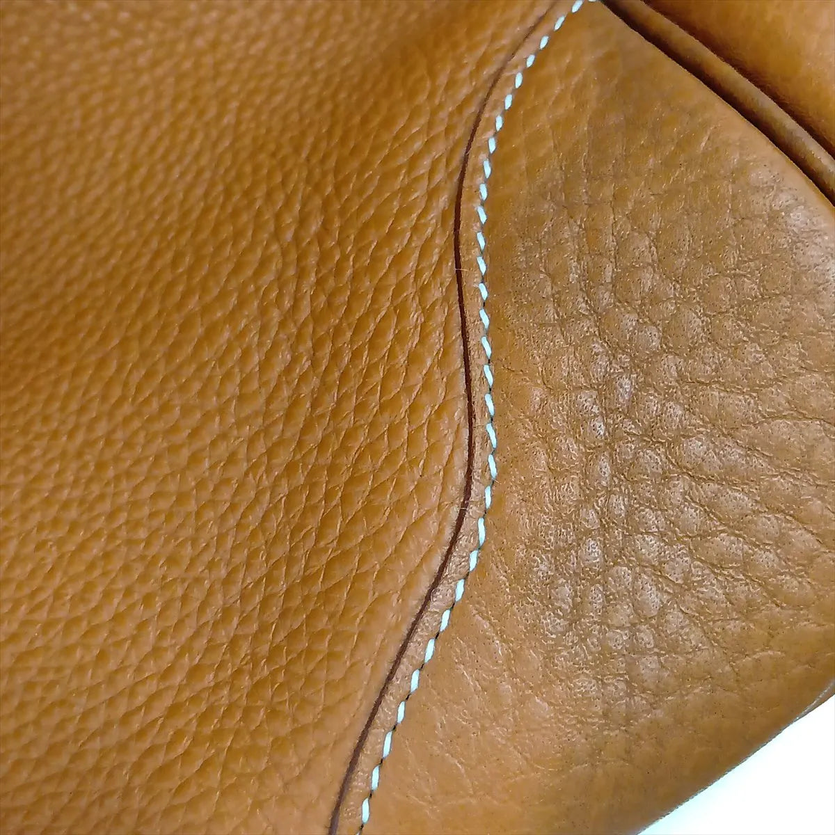 Hermes Plume 55 Taurillon Clemence Gold