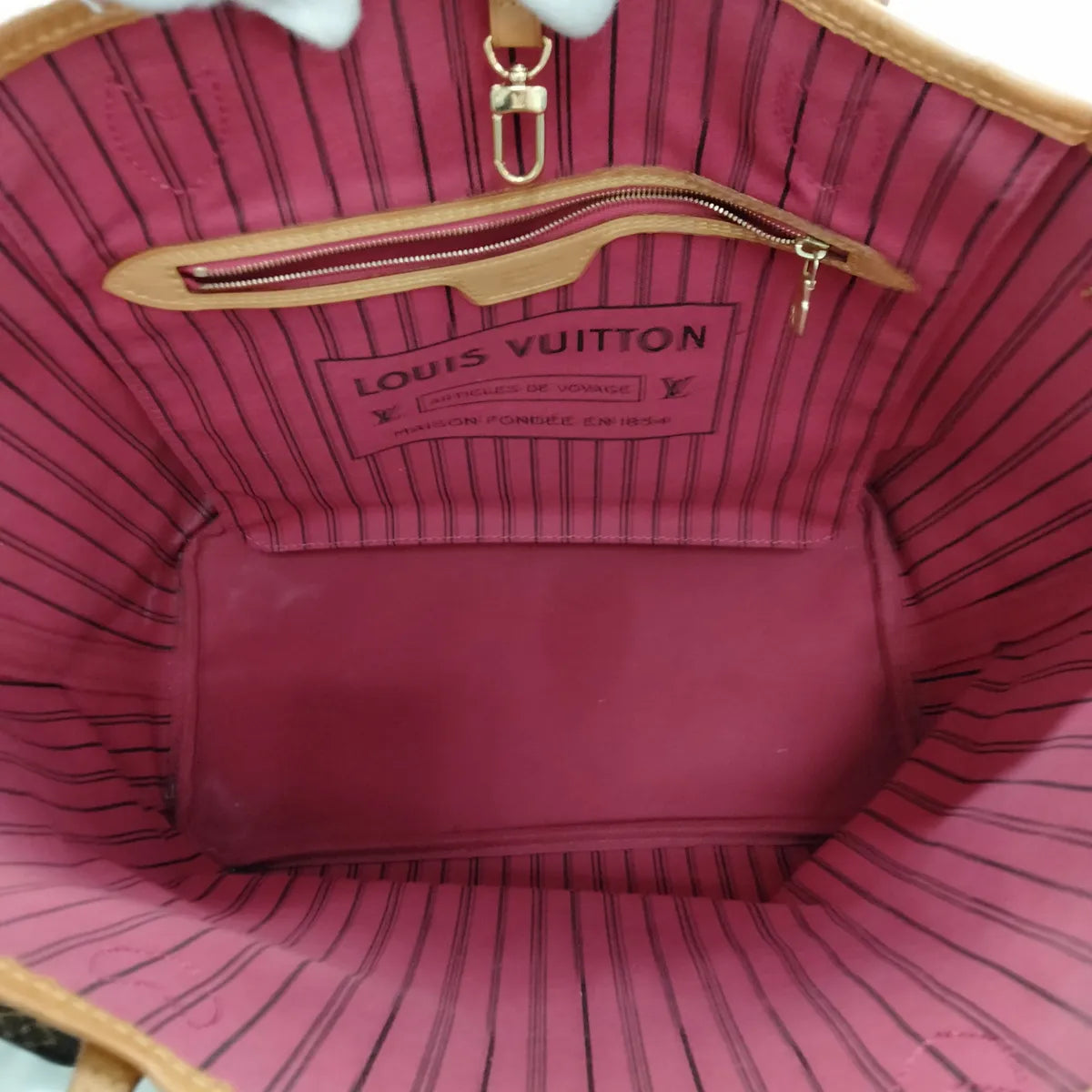 Louis Vuitton Monogram Neverfull MM Tote Bag Fuchsia