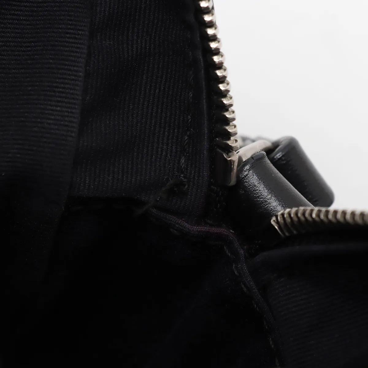 Saint Laurent Paris Lou Camera Bag Black